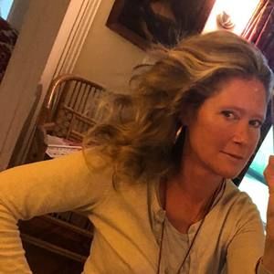 Meet your Posher, Zoë